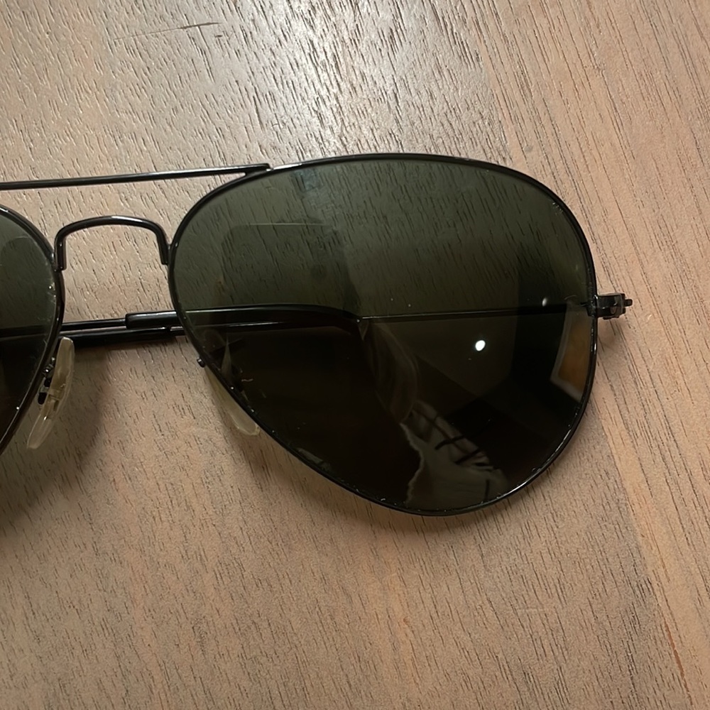 Aviator Ray Bans - Picture 3 of 9